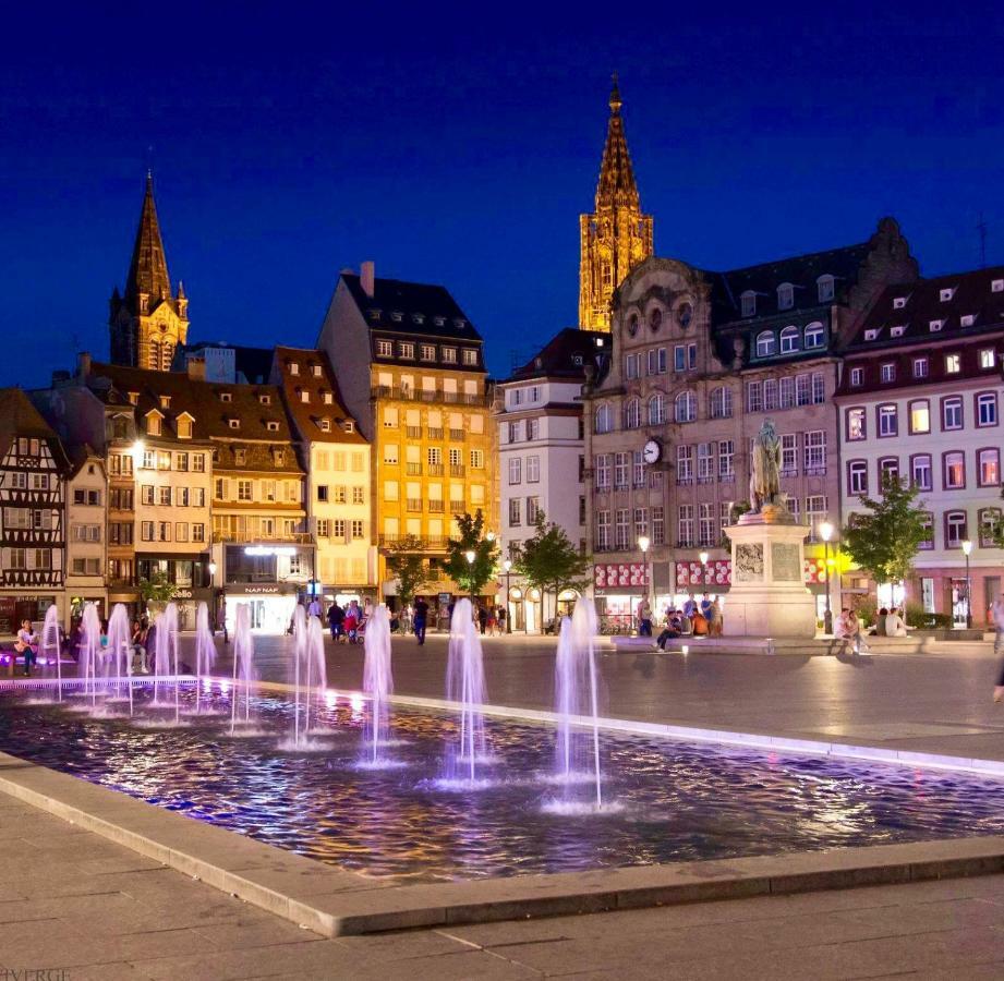 Grand 3 Pieces Stationnement Gratuit Dans La Rue Leilighet Strasbourg Eksteriør bilde
